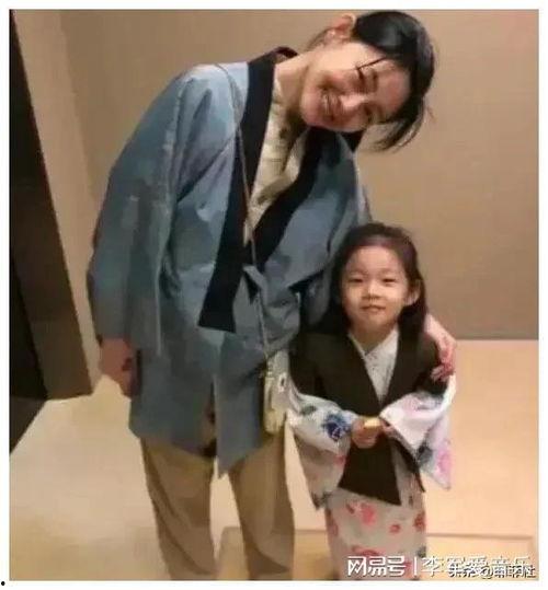 娱乐圈吃瓜爆料主播是谁,揭秘幕后主播真身